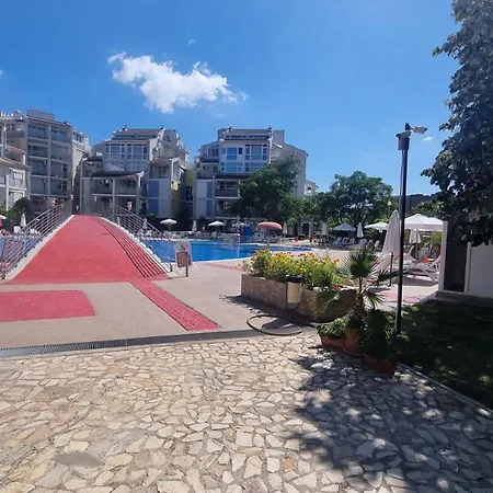 Penthaus Cacao ساني بيتش